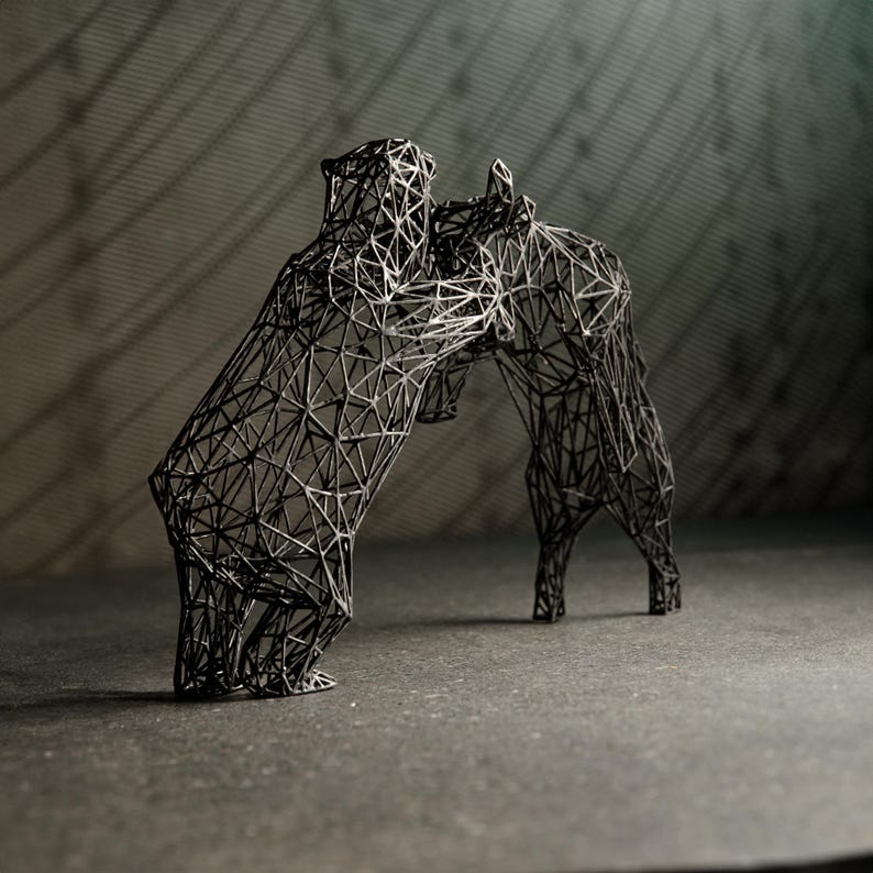 Bull and Bear Statue | Black Wireframe Stock Market Sculpture | Investor, Trader and Office Gift Made in Austria imagem 4