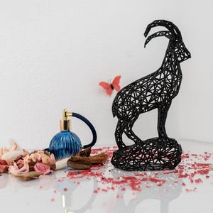 Geometric Ibex Sculpture | Black Alpine Wireframe Decor from Tyrol | Mountain Lover and Capricorn Gift bild 5