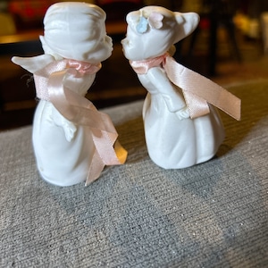 Napco Ware Kissing Angels 3 inch