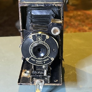 il_300x300.6363176026_q6vq.jpg