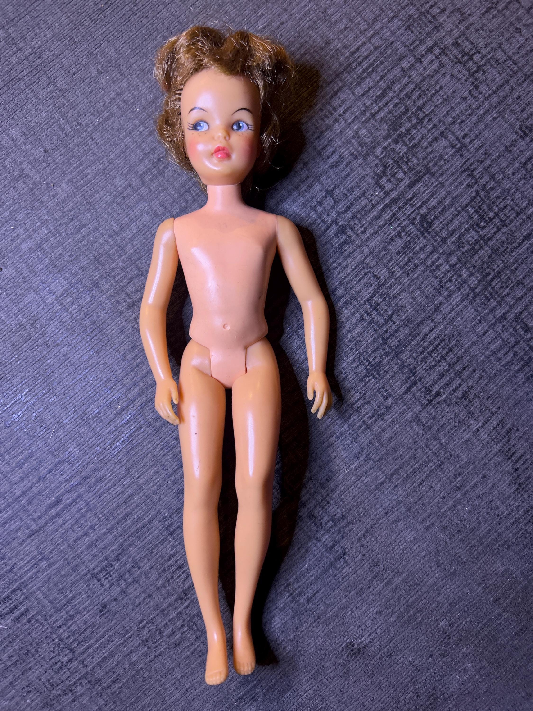 Poupée Vintage Ideal Toys De 1964 – 21 Cm – Poupée De Collection Années 60