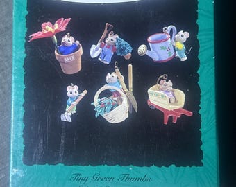 1993 Hallmark “Tiny Green Thumbs” 6 Ornamente NIB