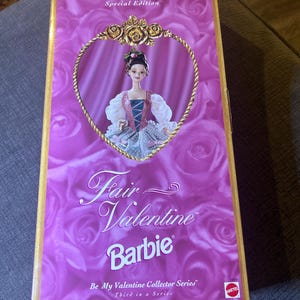 Poupée Barbie « My Fair Valentine » édition spéciale NIB France