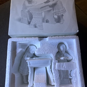 Dpto. 56 “Silueta invernal” Cartas a Papá Noel NIB-NOS (Porcelana blanca)