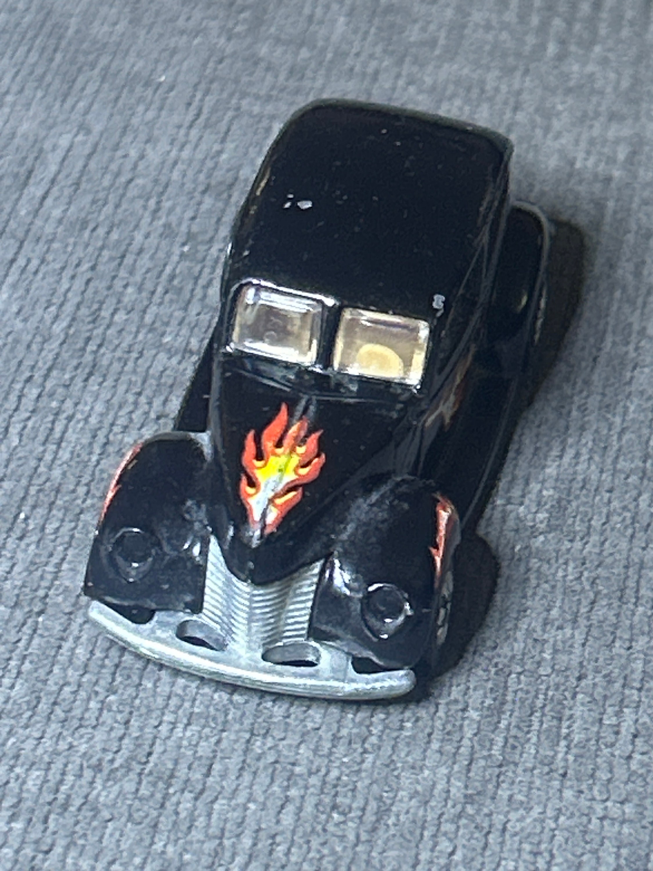 Hot Wheels '40 Ford 2-Door ミニカー Hot Wheels 40 Ford 2-Door, Real Riders - White Hubs - RARE