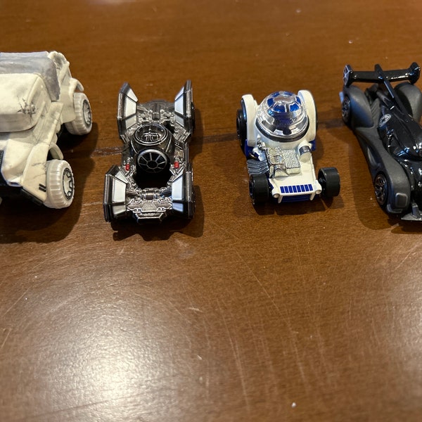 4 Star Wars Hot Wheels