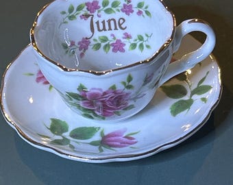 E & R Goldene Krone Teetasse mit Untertasse (Juni) Miniatur