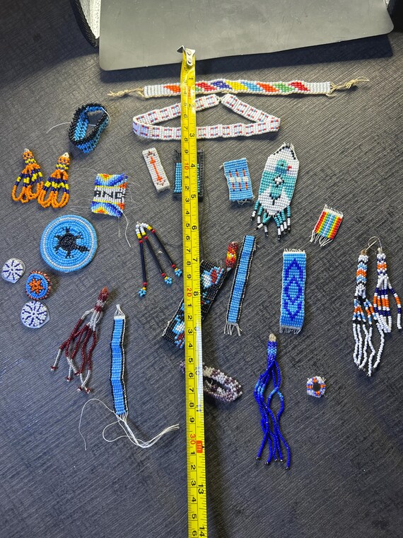 Native American Beaded Collection 25 pieces View 6