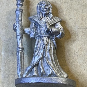 Grenadier “Evil Wizard” 1 1/4 inch tall (NOS) Dungeons and Dragons Dated 1989