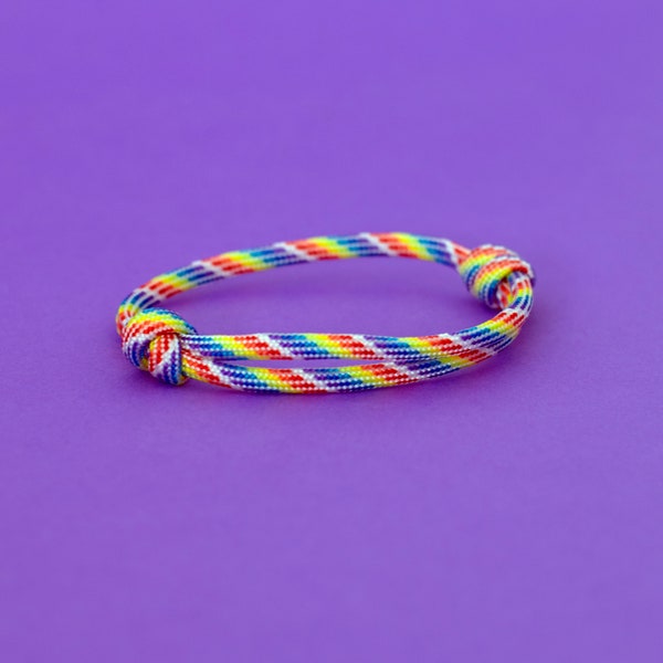 Rainbow Paracord Bracelet, Paracord Rainbow, One size fits all Rainbow Bracelet, Adjustable Pride Bracelet