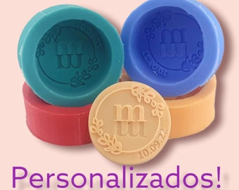 Silicone mold round soap bar, personalized with your logo, also suitable for candles.
