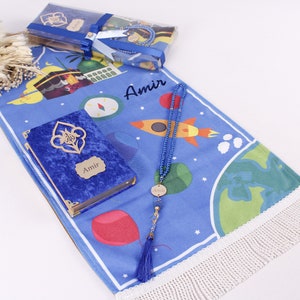Personalized Kids Prayer Mat Quran Tasbeeh Gift Set, Double Layered, Eid Ramadan Muslim Kids Gift Birthday Graduation Quran Completion Gifts