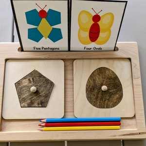 Montessori-uitbreidingskaarten met metalen inzet | Vormen met vlinderthema | Vlinders maken met vormen | Bijpassende vormen voor peuters