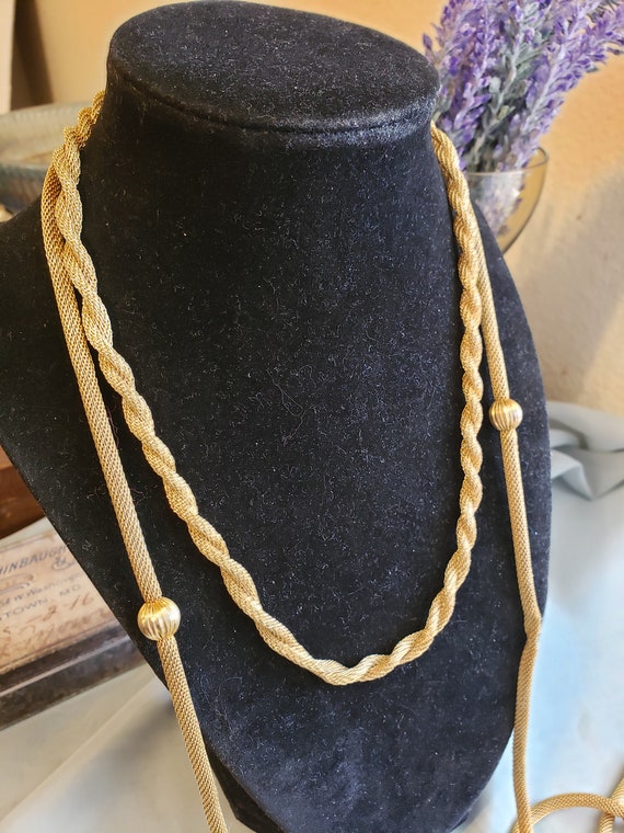 Vintage gold tone mesh necklaces set of two neckl… - image 2