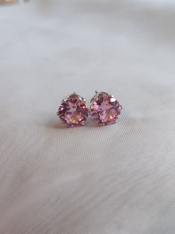 Vintage silver pierced earrings with pink solitai… - image 3