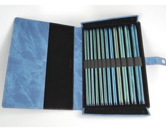 Jackennadelset 35cm Lykke indigo  Set 3,5mm - 12,0mm im indigofarbenen Etui, Birkenholz