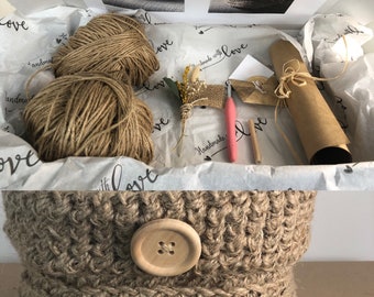 Self crochet gift box