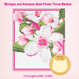 Op de afbeelding: Een haakpatroon voor een deken met de staatsbloemen van Michigan en Arkansas, de appelbloesem. Het patroon is van Tommyknocker Crafts.