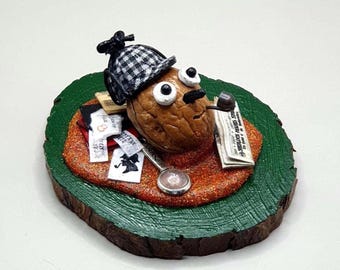Busto de Sherlock Holmes hecho de cáscara de nuez, adorno novedoso de detective victoriano, regalos para amantes del misterio.