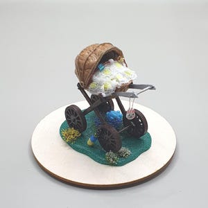 Ornement miniature pour landau, art en coquille de noix, ornement original pour carrosse de fée, cadeau insolite en coquille de noix