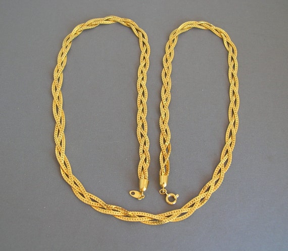 Vintage Trifari Signed Gold Tone 3-Strand Braided… - image 4