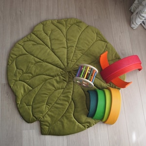 Tapis bébé, tapis velours, tapis d’activité, tapis pour photoshoots bébé, tapis de jeu, tapis en forme de feuille, tapis nenufar, tapis bébé feuille, cadeau pour bébé,