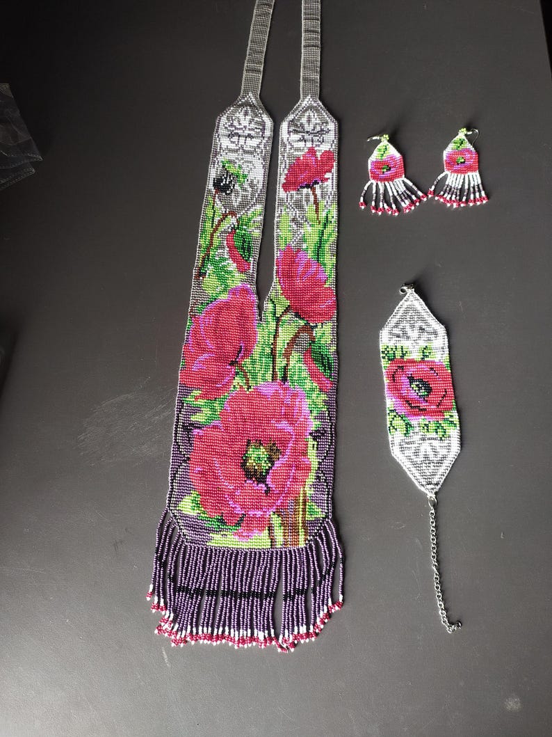 Collana di fiori con perline, collana ucraina, collana di perline Gerdan con motivo nazionale ucraino in stile tradizionale ucraino, con orecchini in omaggio immagine 9