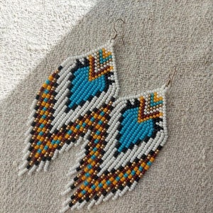 Perlenarbeit Ohrringe, Multi Farben Ohrringe Perlen Ohrringe ethnischen Ohrringe American native Seed Beads Ohrringe Fransen Ohrringe Boho Ohrringe
