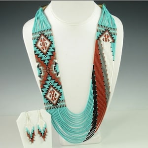 Collar ucraniano/étnico tejido/con cuentas/Gerdan con patrón nacional ucraniano en colores tradicionales/ucranianos, joyería de cuentas de semillas