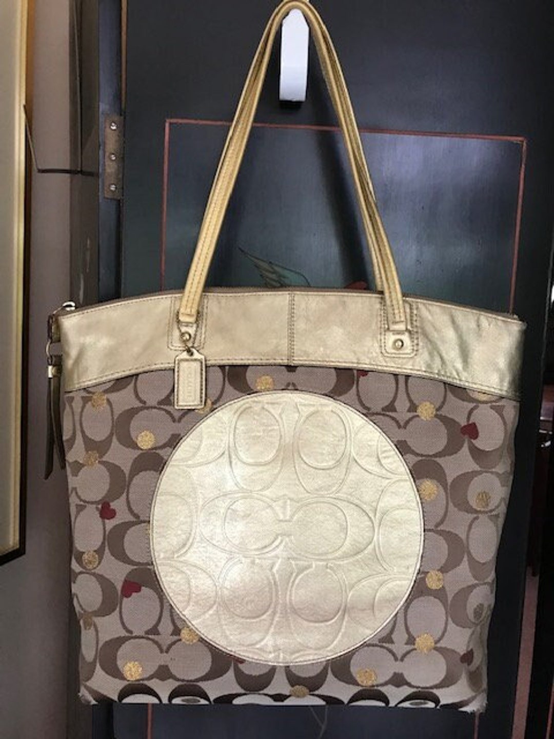 Coach laura tote outlet