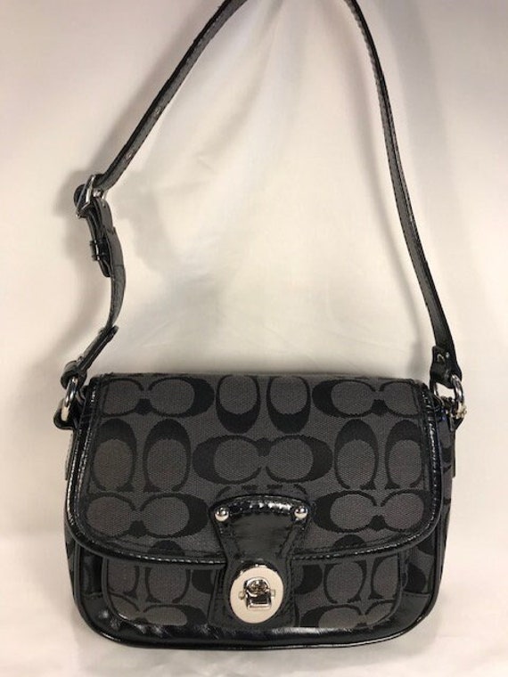 Small schwimmunterricht black Coach