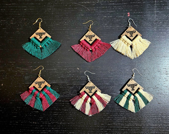 Macrame Christmas Vacation Moose Mug Earrings