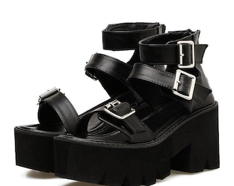 Gothic sandals | Etsy España