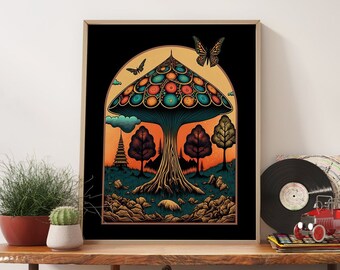Op de afbeelding: Een ingelijste print van een psychedelische paddenstoel met een kleurrijke, gepatroneerde dop en een bruine steel. De paddenstoel wordt omringd door bomen en een vlinder. De achtergrond is donkerblauw met een zonsondergang in de verte.