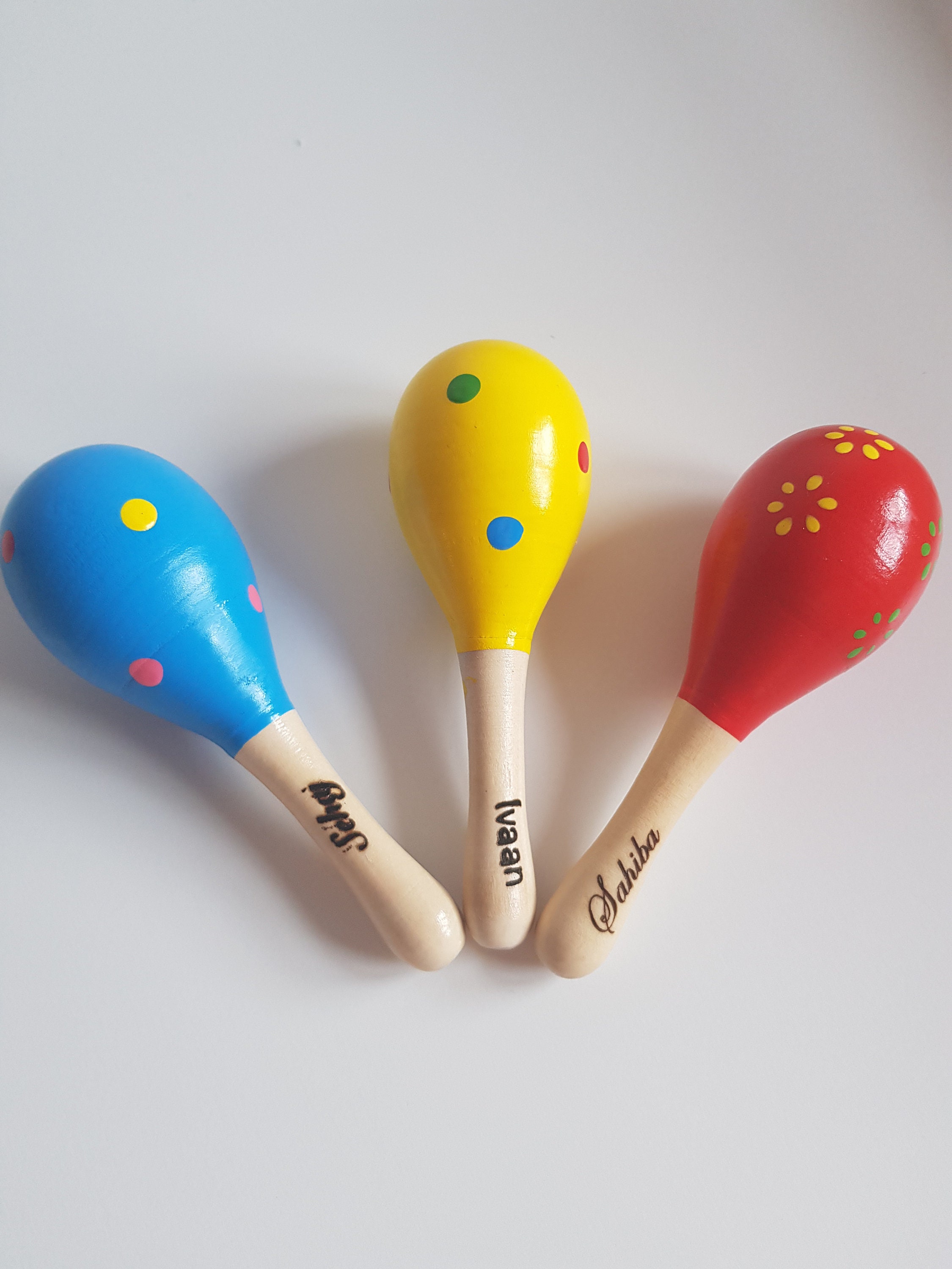 Personalizado personalizado mini maracas de madera Baby Etsy
