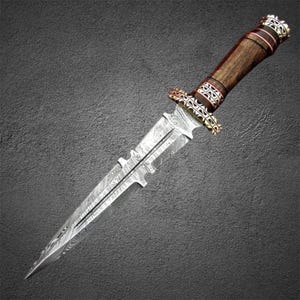 Handmade Damascus Steel Collectible | Custom Engraved Gift for Him | Personalized Anniversary, Birthday & Father’s Day Gift