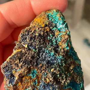 65 gram Chrysocolla on Tennorite  from Peru Mineral Specimen Gemstone Crystal Piece with Malachite & Azurite
