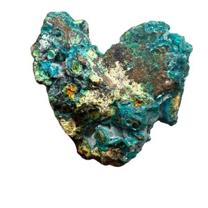 Heart Shaped Chrysocolla on Tennorite on Quartz La Tentadora Mine, Peru Crystal Mineral Specimen