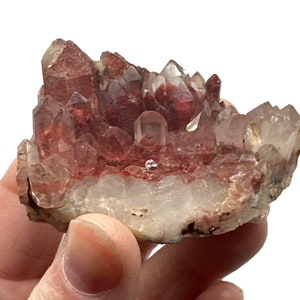 A Gorgeous terminated Dark Red  & PINK  Phantom Quartz in Gemstone Mineral Specimen Crystal