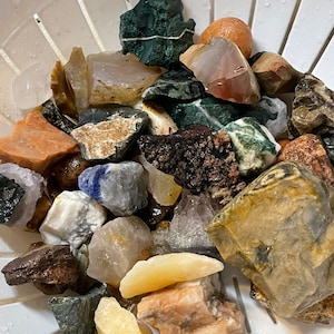 Mining Bucket REFILL Raw Rocks Only with sand Rock Tumbling Rock Discovery Rock Agate Reveal NEW ROCKS