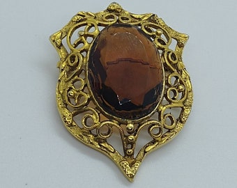 Vintage filigree brooch with brown stoun/ cabashon/ crystal