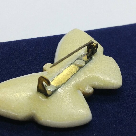 Vintage  butterfly/insect brown stoun  brooch/pin View 4