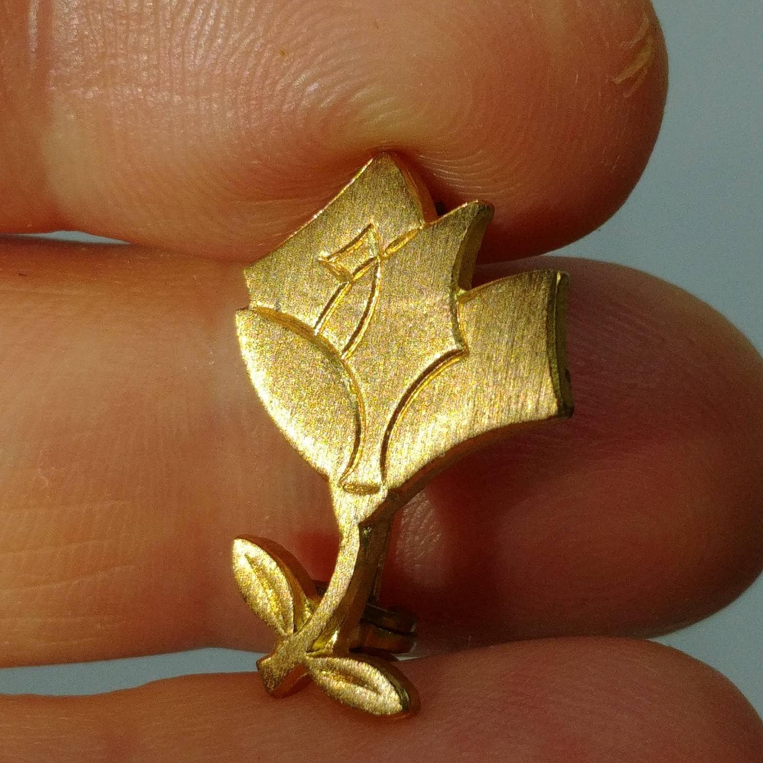 Broche Vintage LANCÔME PARIS - Dorée, Motif Fleurs, Occasion