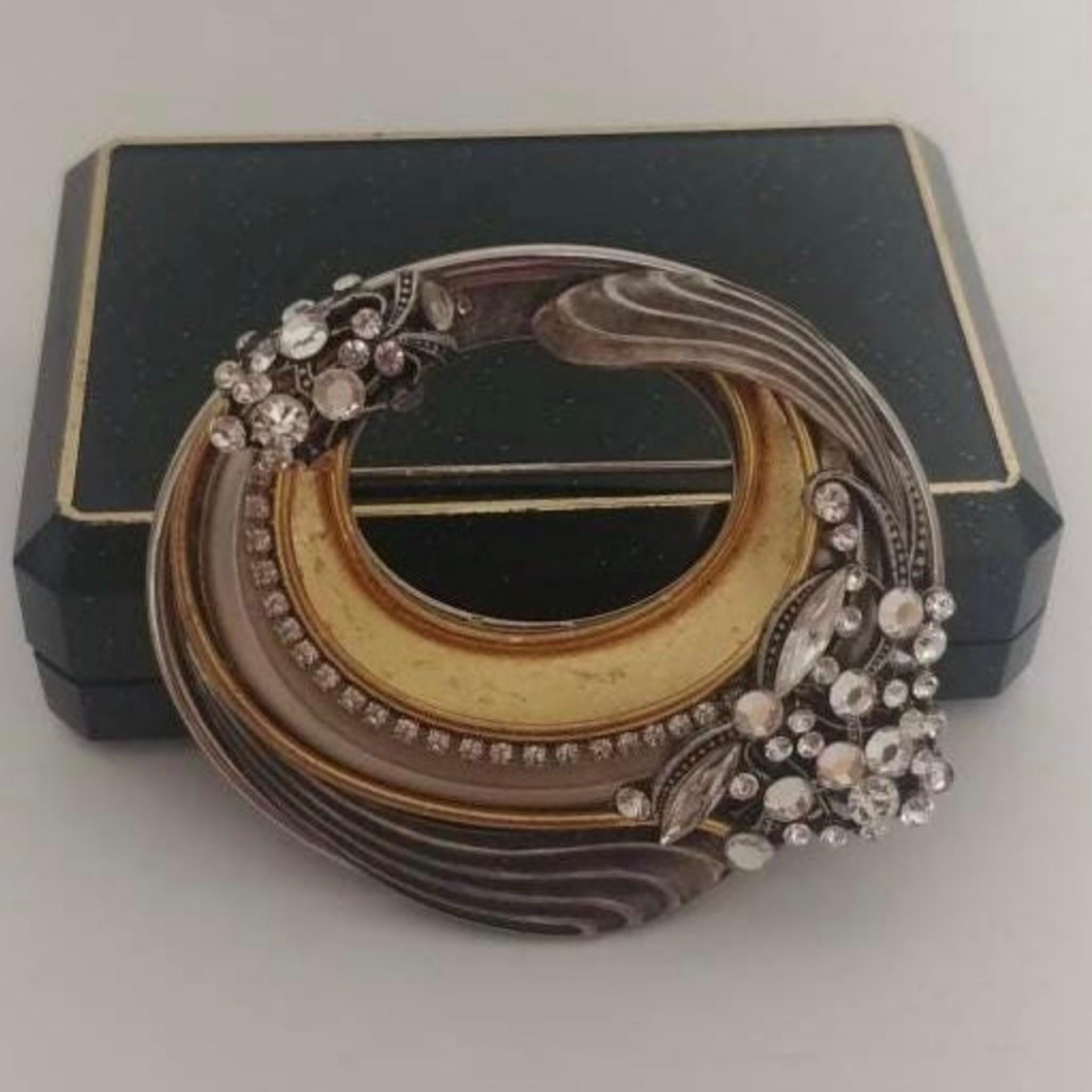Langani brooch - Etsy 日本