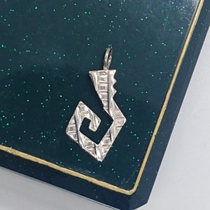 Colgante de plata 725 con cristales vintage, signo de interrogación, letra S, monograma
