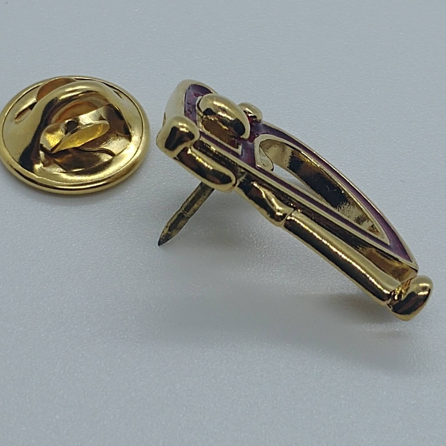 * vintage brooch ୨୧ *✵ ヴィンテージ ブローチ (b) Vintage Brooch Pin Letter B,name,monogramm,gold Tone From