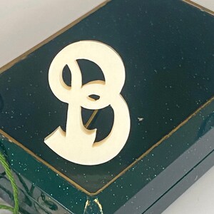 Broche vintage con letra B, nombre, monograma, blanco