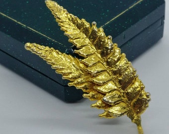 Vintage real fern leaf brooch plated