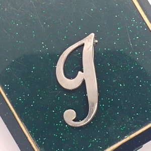 Vintage brooch pin letter I,J monogram name initial