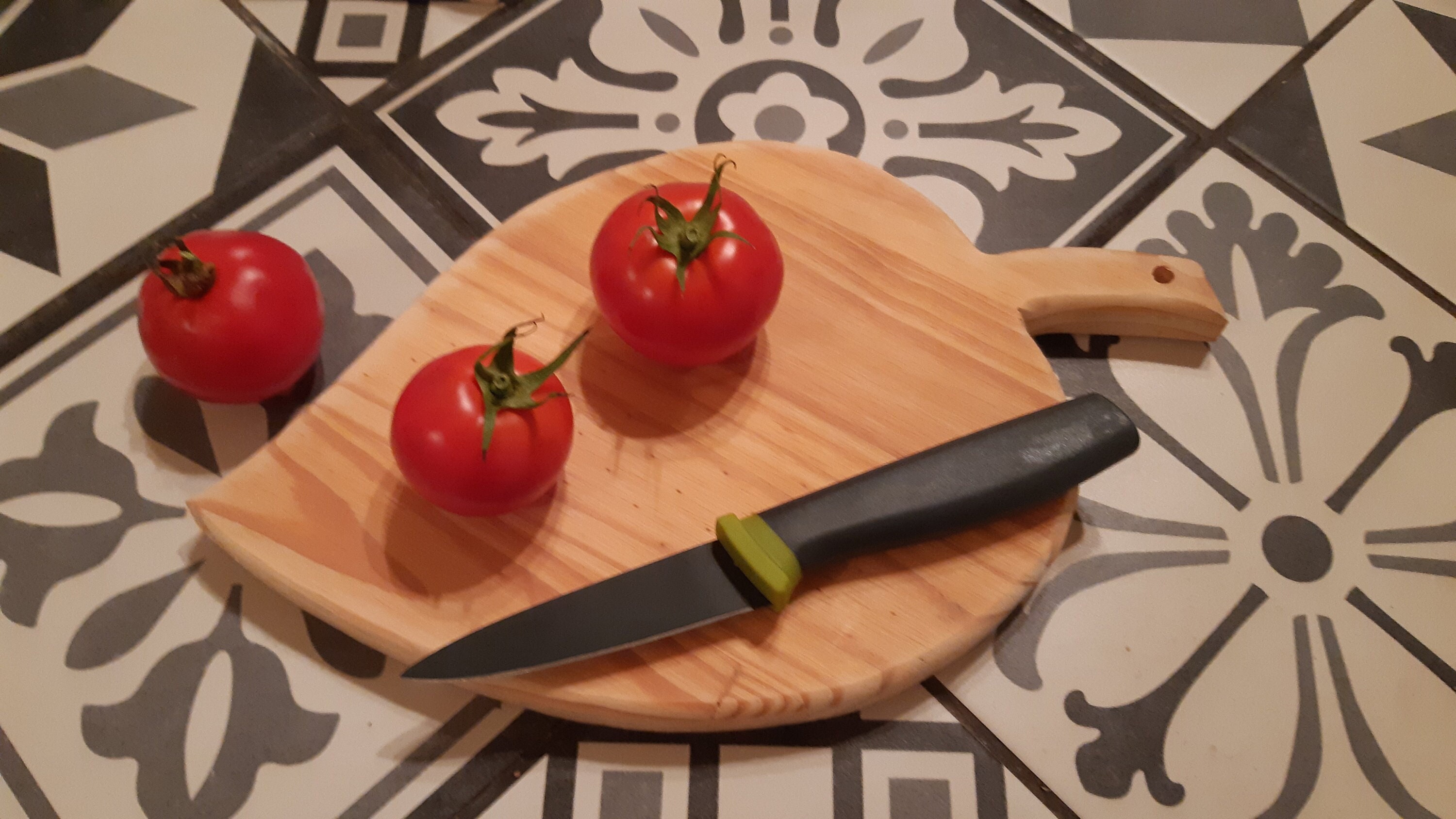 Planche à Découper en Pin Motif Feuille